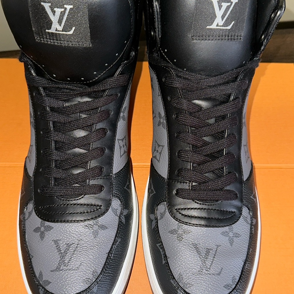 Louis Vuitton  hi-top sneakers - Picture 9 of 9